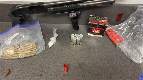 Loaded shotgun, cocaine uncovered during traffic stop on 580 in Oakland